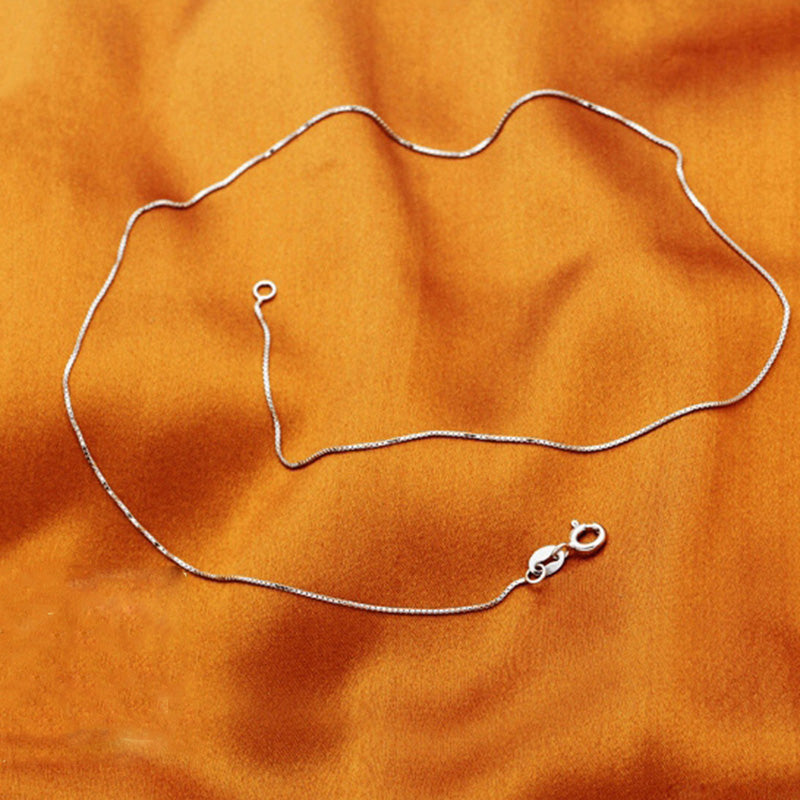 Minimalistic Cat Necklace